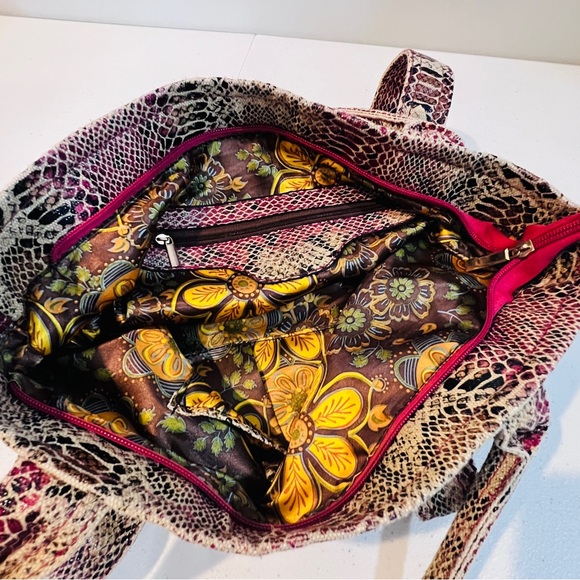 Faux Leather Multicolor Rattlesnake Textured Pattern Large Tote Bag Zippered 14" - Picture 5 of 11